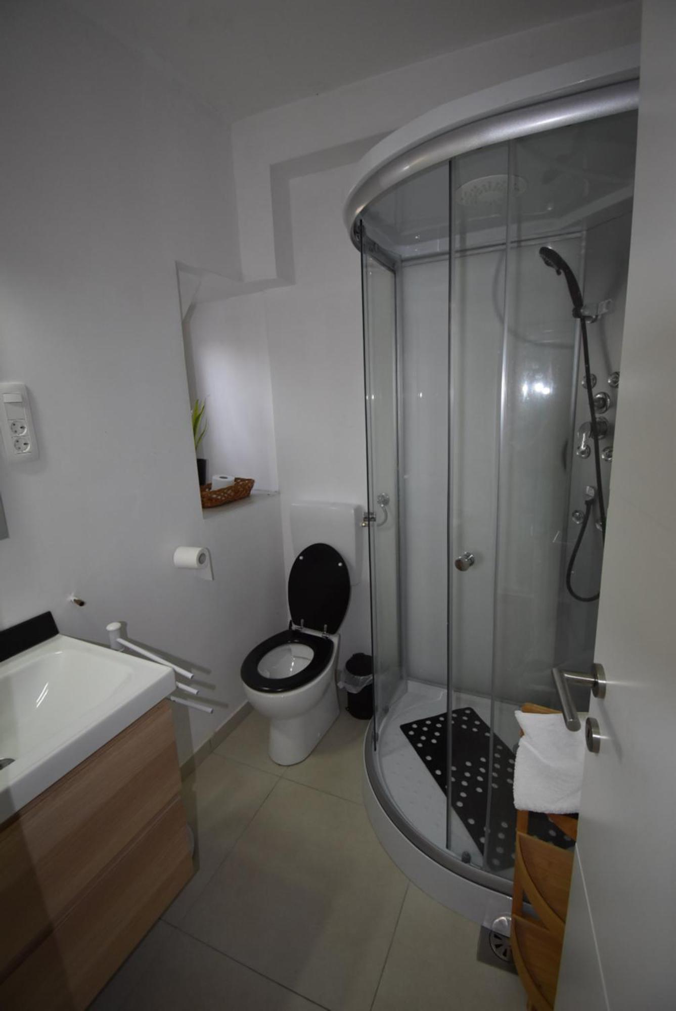 Apartments Free Alps, Massage & Wine Bovec Extérieur photo