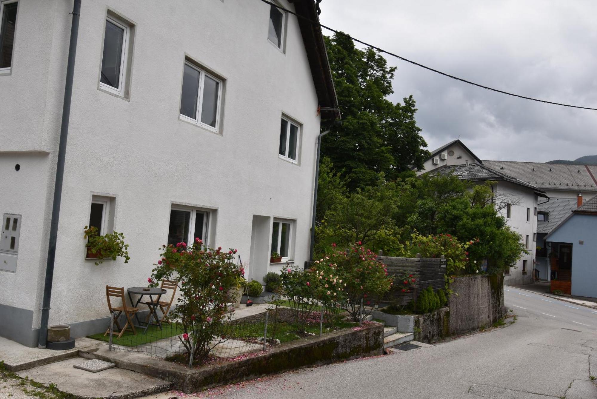 Apartments Free Alps, Massage & Wine Bovec Extérieur photo
